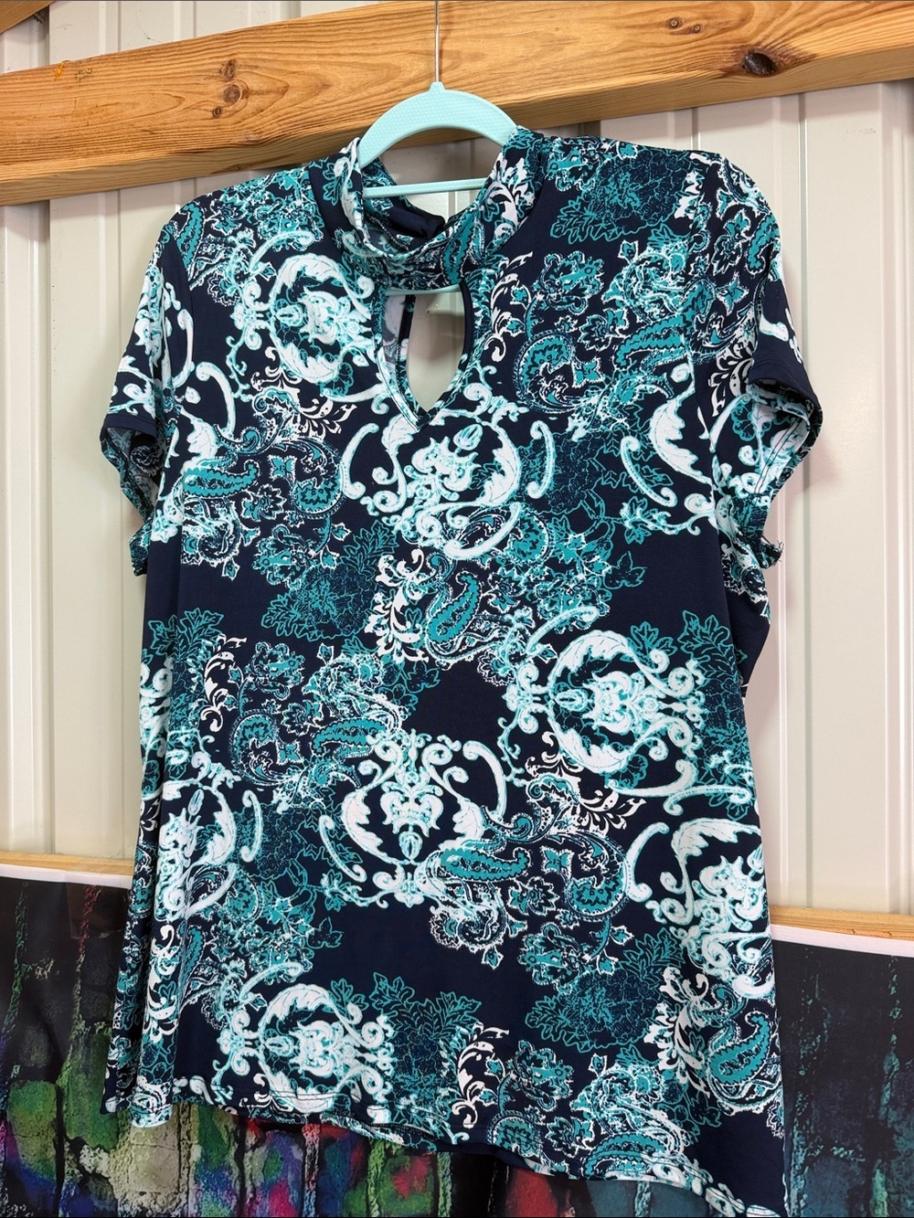 Susan Lawrence Navy and Teal Paisley Short Sleeve Top
